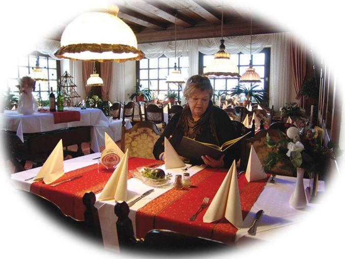 Landhotel&Restaurant Westerwaldgrill Höhn Buitenkant foto